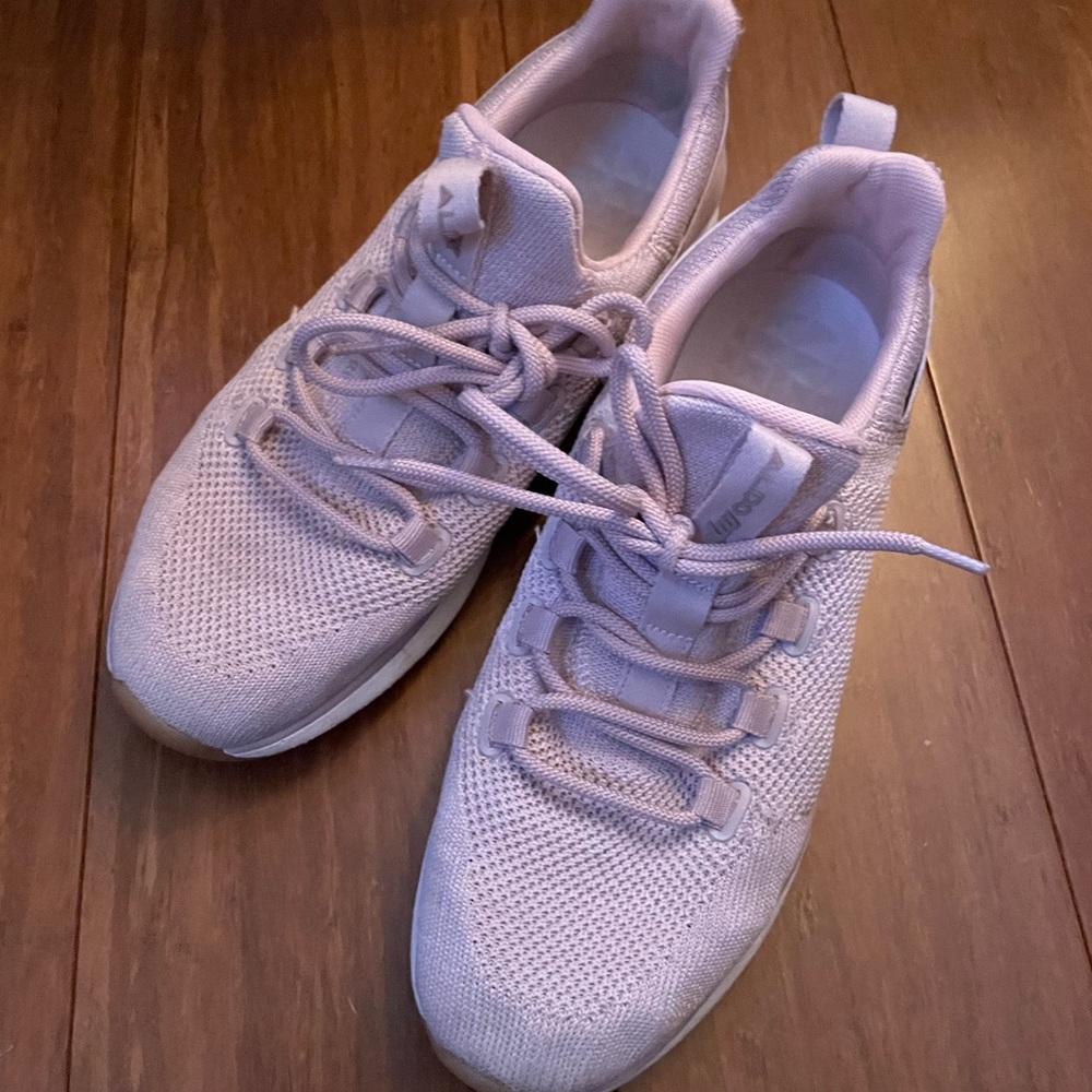 Pink tennis shoes